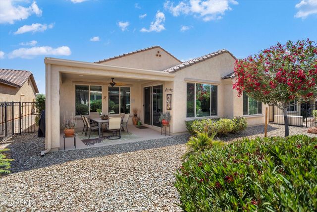 26456 W CAT BALUE Drive, Buckeye, AZ 85396