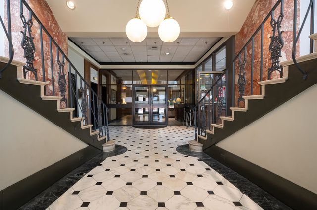 109 N Main St Apt 613, Memphis, TN 38103
