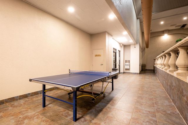 109 N Main St Apt 613, Memphis, TN 38103