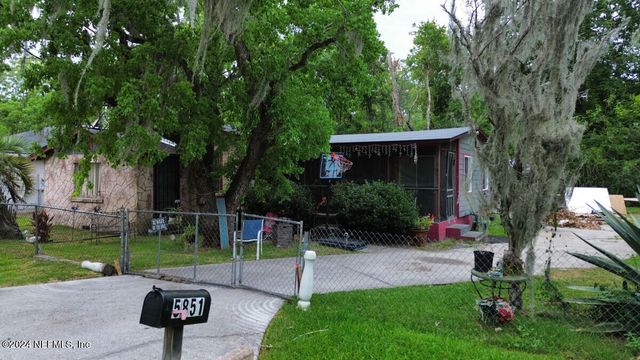 5851 DUNMIRE Avenue, Jacksonville, FL 32219