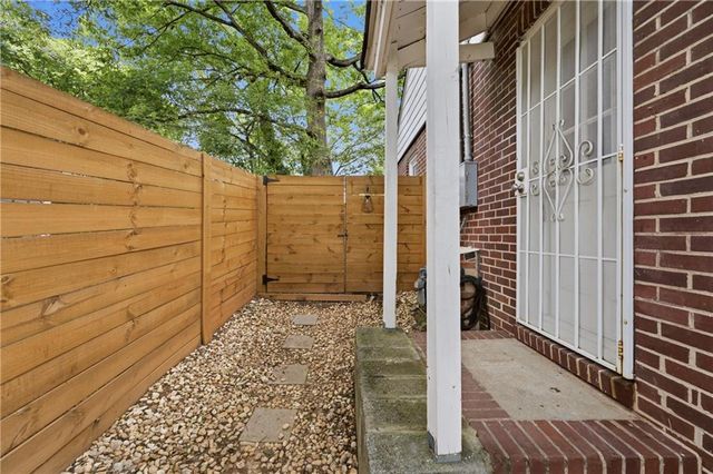 1475 Elizabeth Lane, Atlanta, GA 30344