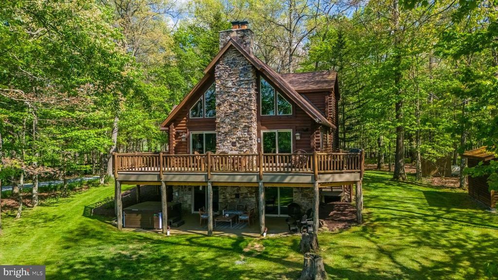 Image 1 of property listing at 125 RUTA LN, Swanton, MD 21561
