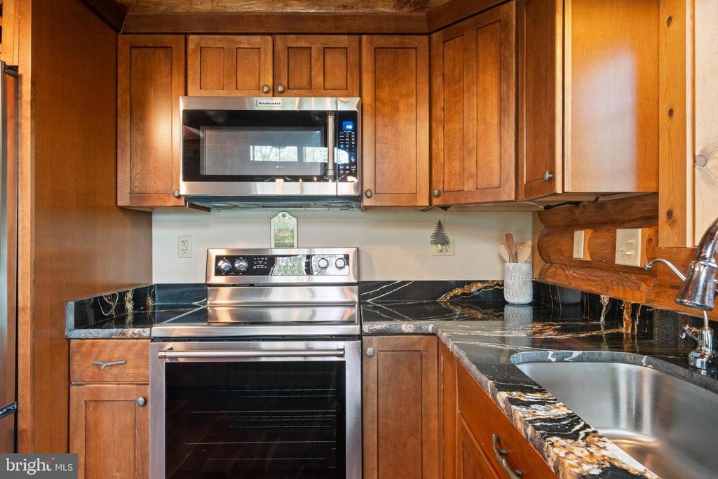 Image 11 of property listing at 125 RUTA LN, Swanton, MD 21561