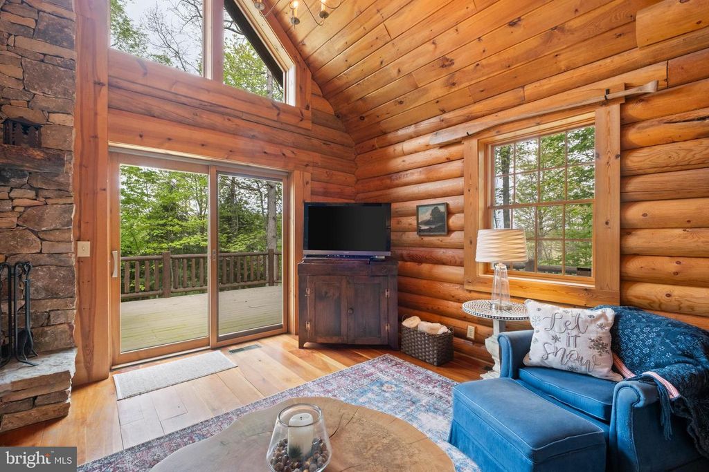 Image 16 of property listing at 125 RUTA LN, Swanton, MD 21561