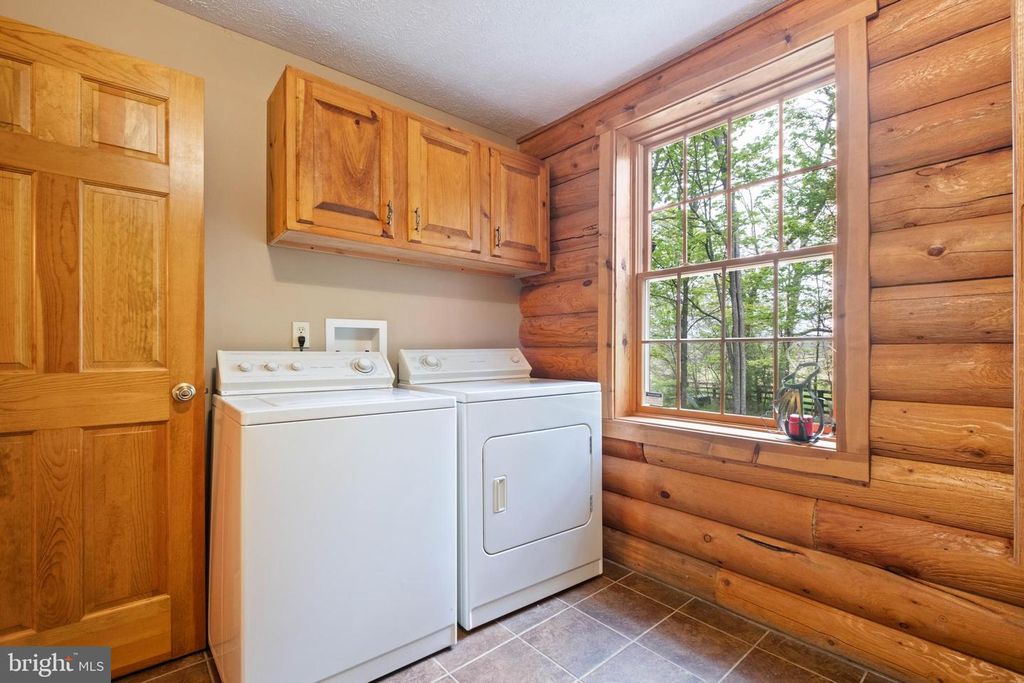 Image 21 of property listing at 125 RUTA LN, Swanton, MD 21561