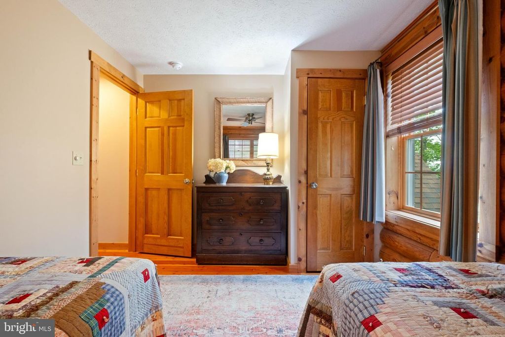 Image 34 of property listing at 125 RUTA LN, Swanton, MD 21561