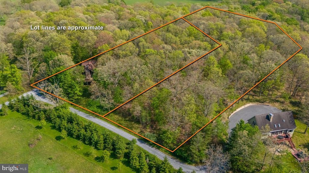 Image 4 of property listing at 125 RUTA LN, Swanton, MD 21561