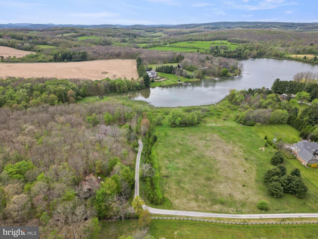 Image 68 of property listing at 125 RUTA LN, Swanton, MD 21561