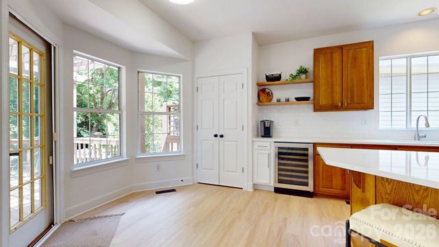 6501 Outer Bridge Lane, Charlotte, NC 28270