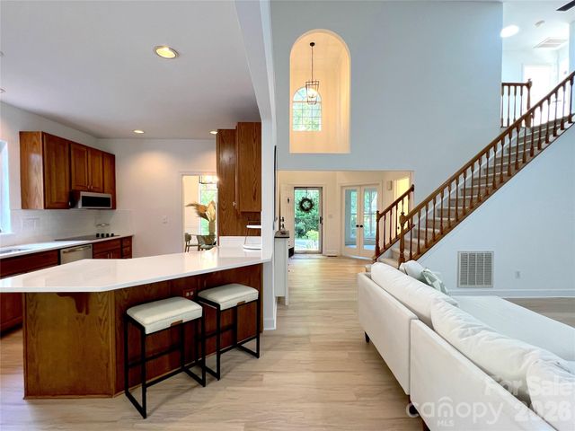 6501 Outer Bridge Lane, Charlotte, NC 28270