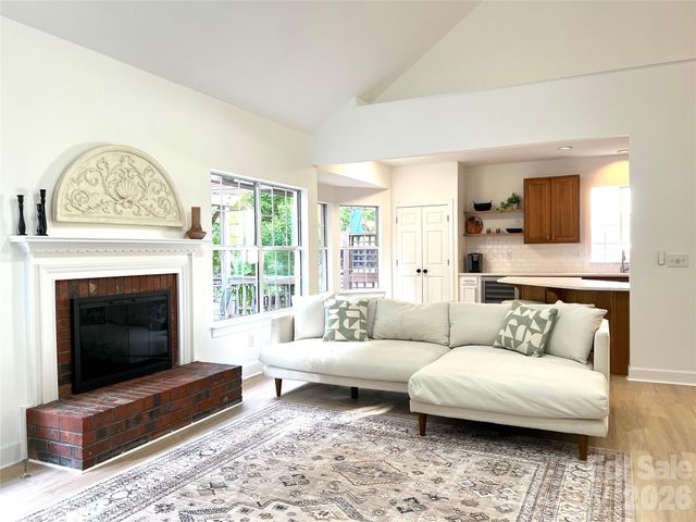 6501 Outer Bridge Lane, Charlotte, NC 28270