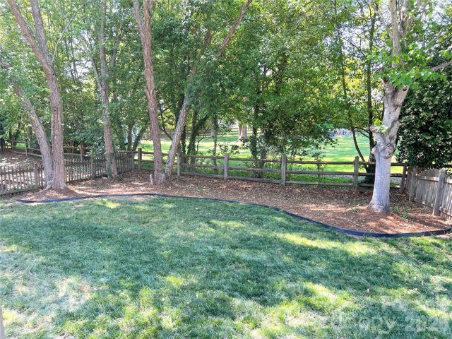 6501 Outer Bridge Lane, Charlotte, NC 28270