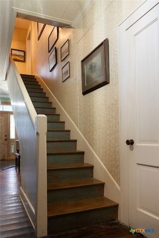 509 Hanover Street, Edna, TX 77957