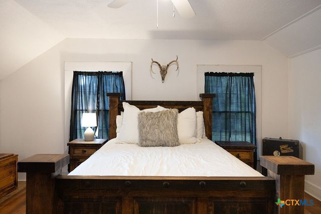 509 Hanover Street, Edna, TX 77957