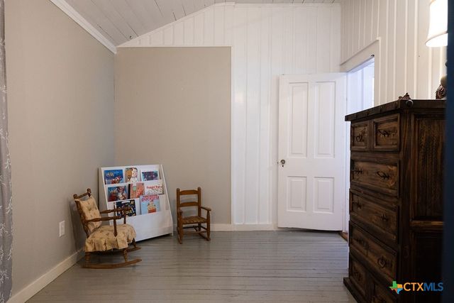 509 Hanover Street, Edna, TX 77957