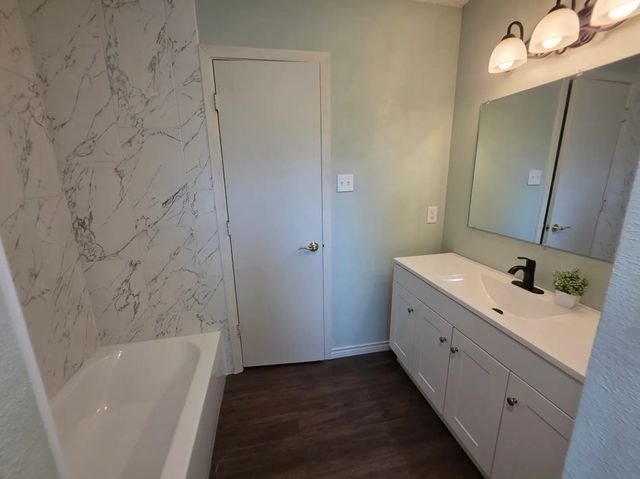 421 Allencrest Drive, White Settlement, TX 76108