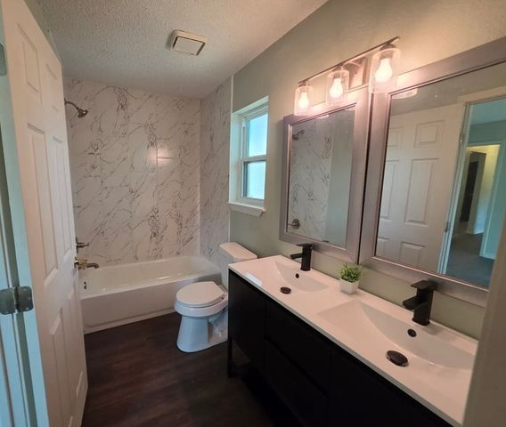 421 Allencrest Drive, White Settlement, TX 76108