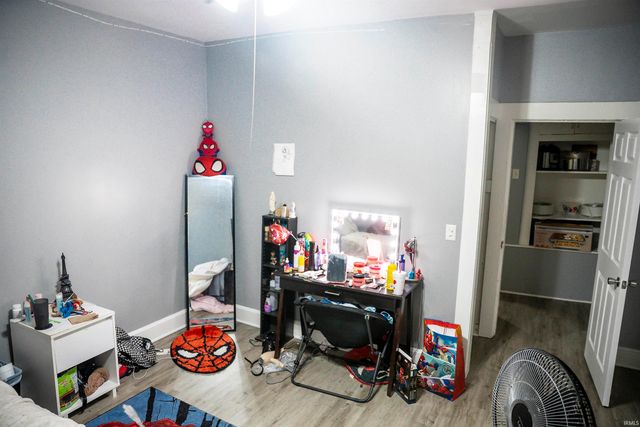 1332 W Washington Boulevard, Fort Wayne, IN 46802