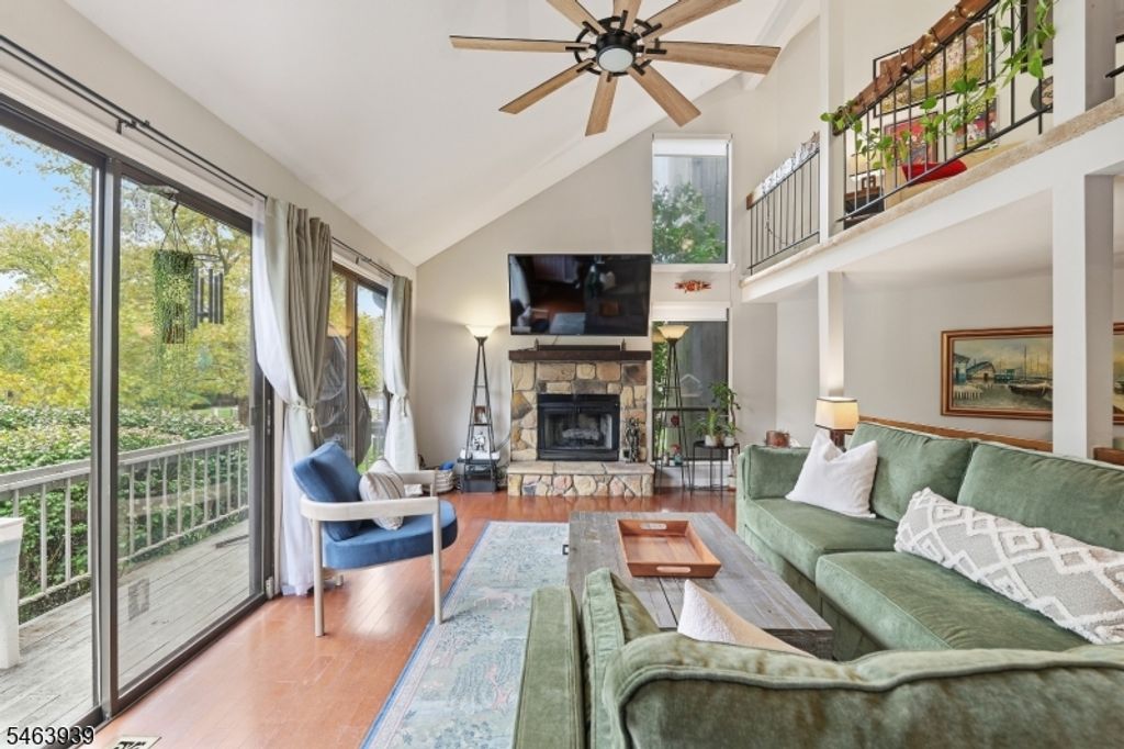 300 Gemini Dr 3C, Hillsborough Twp., NJ 08844 — photo 4