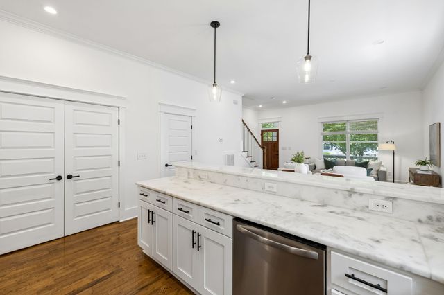 1212A Pennock Ave, Nashville, TN 37207
