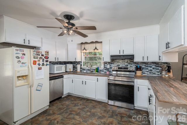 636 Poplar Drive, Shelby, NC 28152