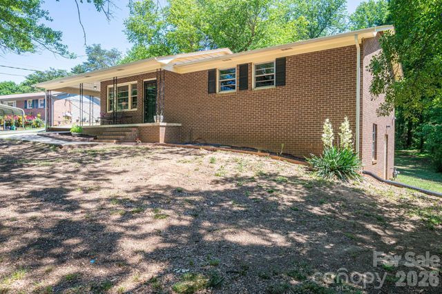 636 Poplar Drive, Shelby, NC 28152