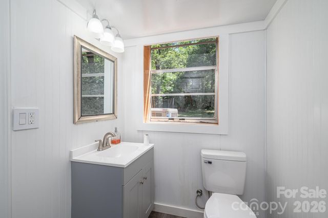 636 Poplar Drive, Shelby, NC 28152