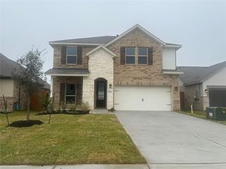 5222 Saratoga Bass Drive, Baytown, TX 77521
