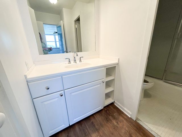 3415 West End Ave Apt 911, Nashville, TN 37203