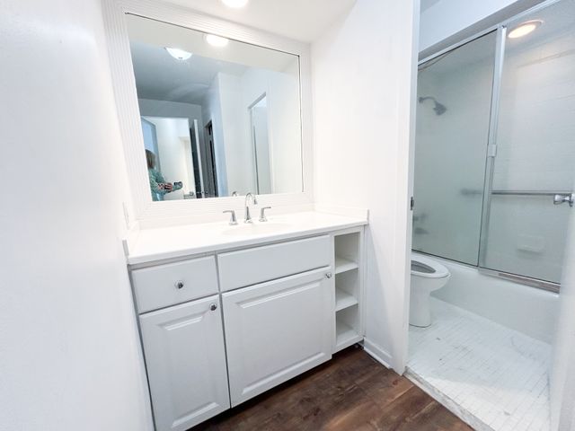 3415 West End Ave Apt 911, Nashville, TN 37203