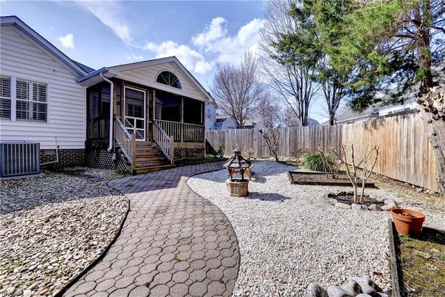 105 Gallo CT, Williamsburg, VA 23185