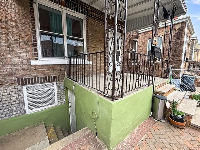 247 East 26th Street, Brooklyn, NY 11226