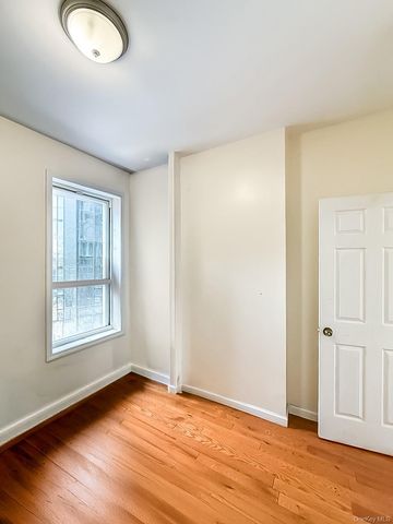 247 East 26th Street, Brooklyn, NY 11226