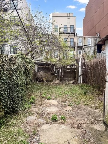 247 East 26th Street, Brooklyn, NY 11226
