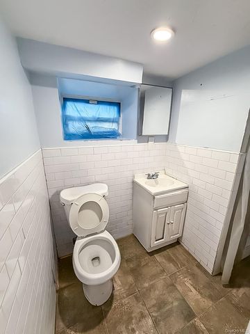247 East 26th Street, Brooklyn, NY 11226