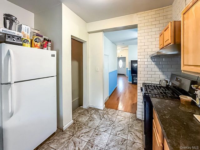 247 East 26th Street, Brooklyn, NY 11226