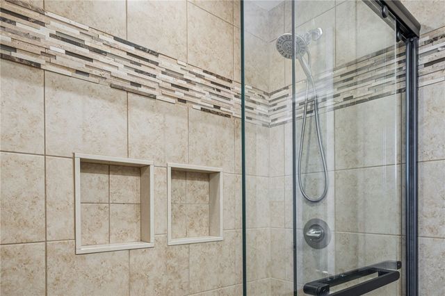 807 Cochran Drive, Hempfield Twp, PA 15601