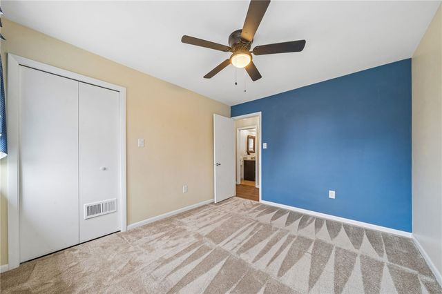 807 Cochran Drive, Hempfield Twp, PA 15601