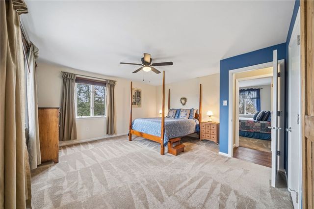 807 Cochran Drive, Hempfield Twp, PA 15601