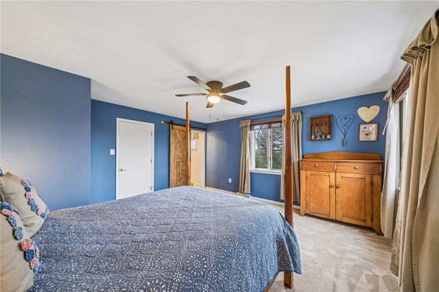 807 Cochran Drive, Hempfield Twp, PA 15601