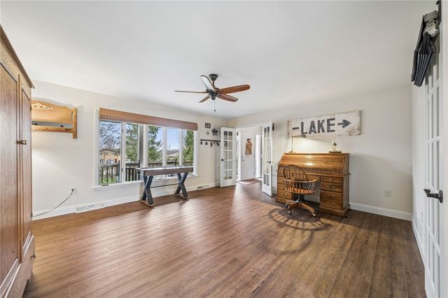 807 Cochran Drive, Hempfield Twp, PA 15601