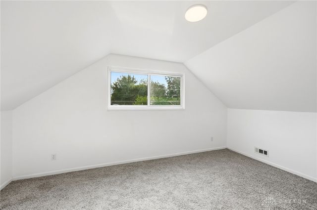 2013 Connecticut Drive, Xenia, OH 45385