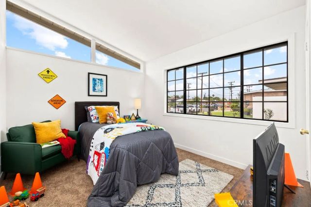 249 W Alru, Rialto, CA 92376