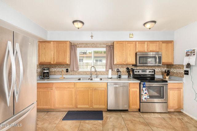 4546 W SANNA Street, Glendale, AZ 85302