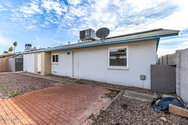 4546 W SANNA Street, Glendale, AZ 85302