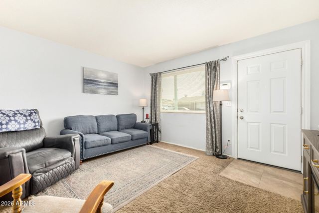 4546 W SANNA Street, Glendale, AZ 85302