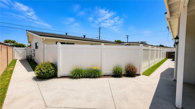 14181 Roxanne Drive, Westminster, CA 92683