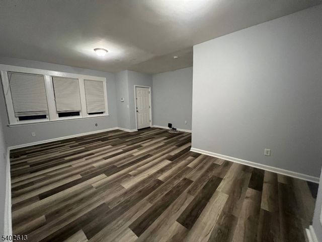 133 MAPES 2, Newark City, NJ 07112