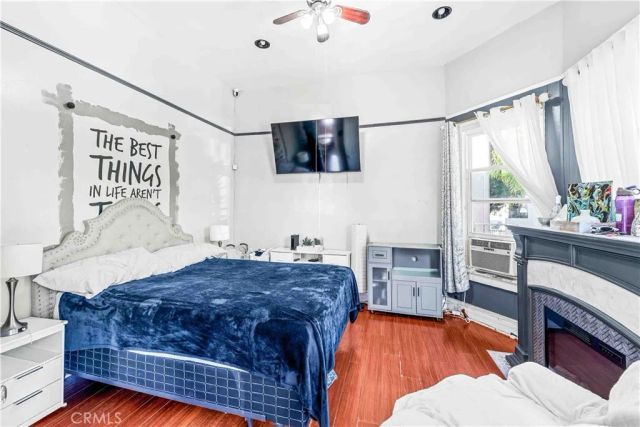 1460 W 23rd Street, Los Angeles, CA 90007