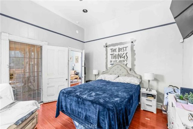 1460 W 23rd Street, Los Angeles, CA 90007